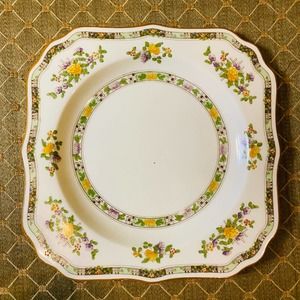 Royal Doulton The Kenilworth 8" Square Cake Plate Rare Floral Cream 2877 England